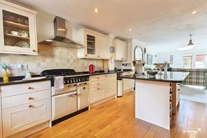 Photo 14- click for photo gallery